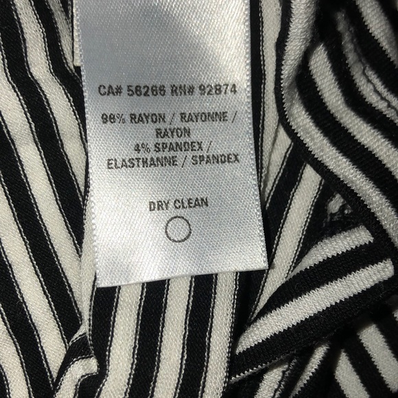 Soft Comfy Black & White Striped Short Sleeved Top - Picture 4 of 4